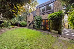 Garden- click for photo gallery